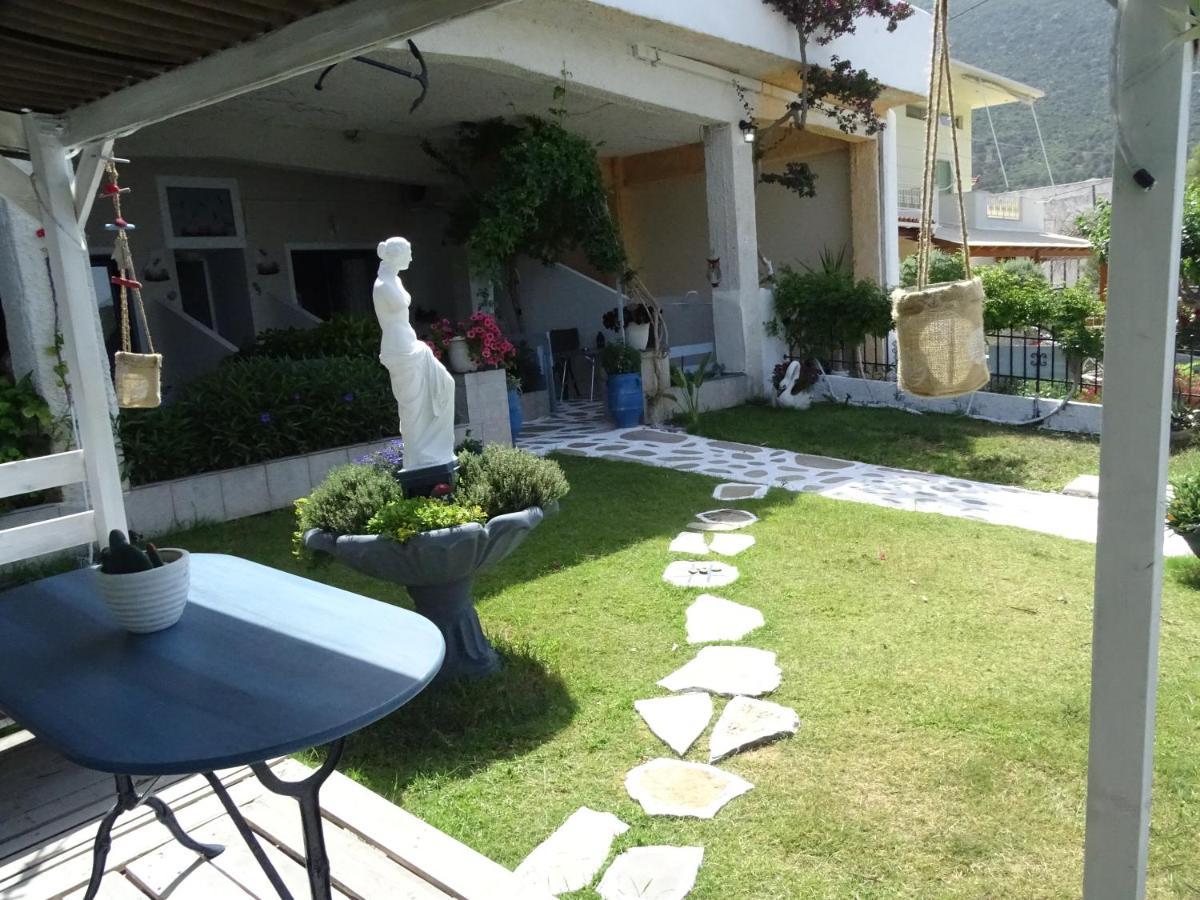 Blue Dreams Guest House Almiropotamos Bagian luar foto