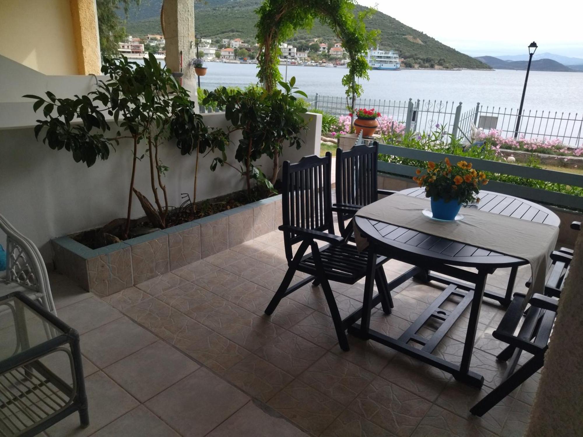 Blue Dreams Guest House Almiropotamos Ruang foto