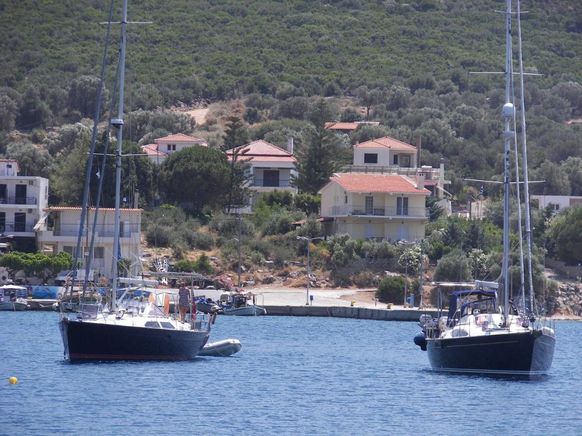 Blue Dreams Guest House Almiropotamos Bagian luar foto